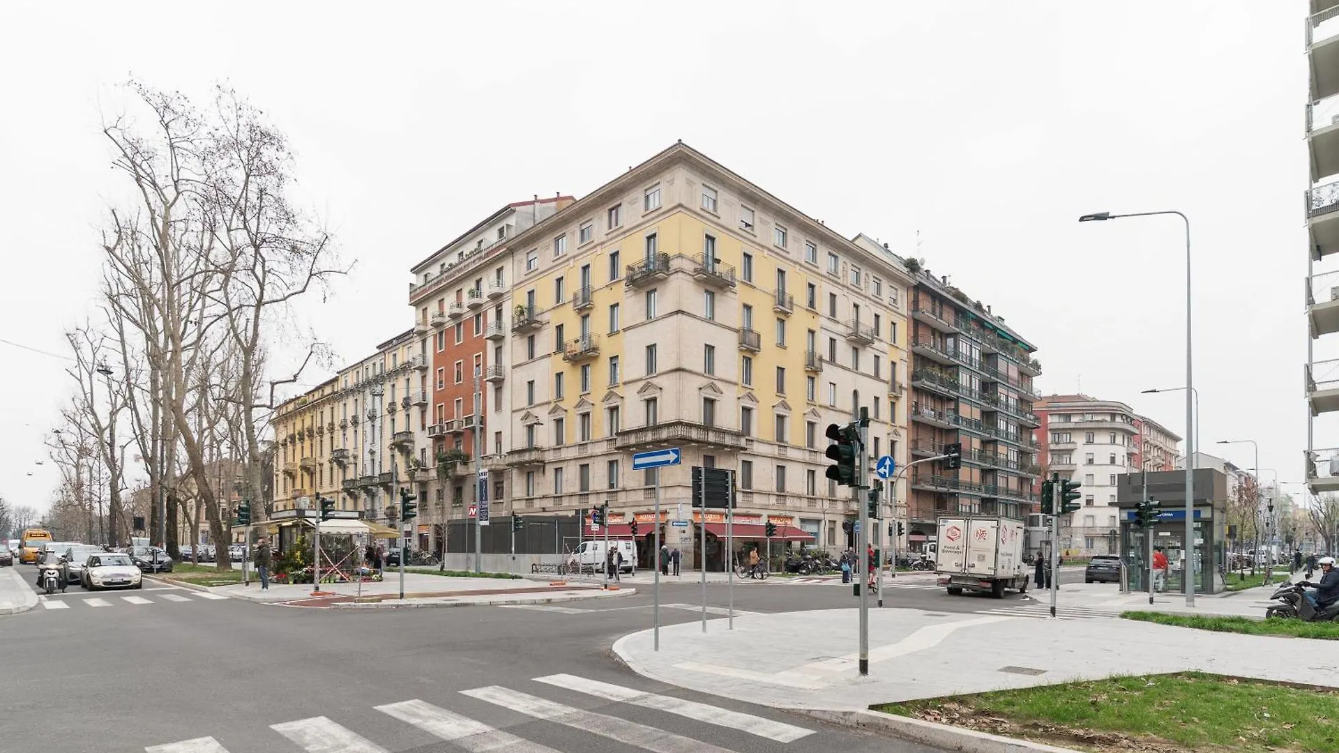 California - Solari - Loft Con Soppalco Daire Milano İtalya