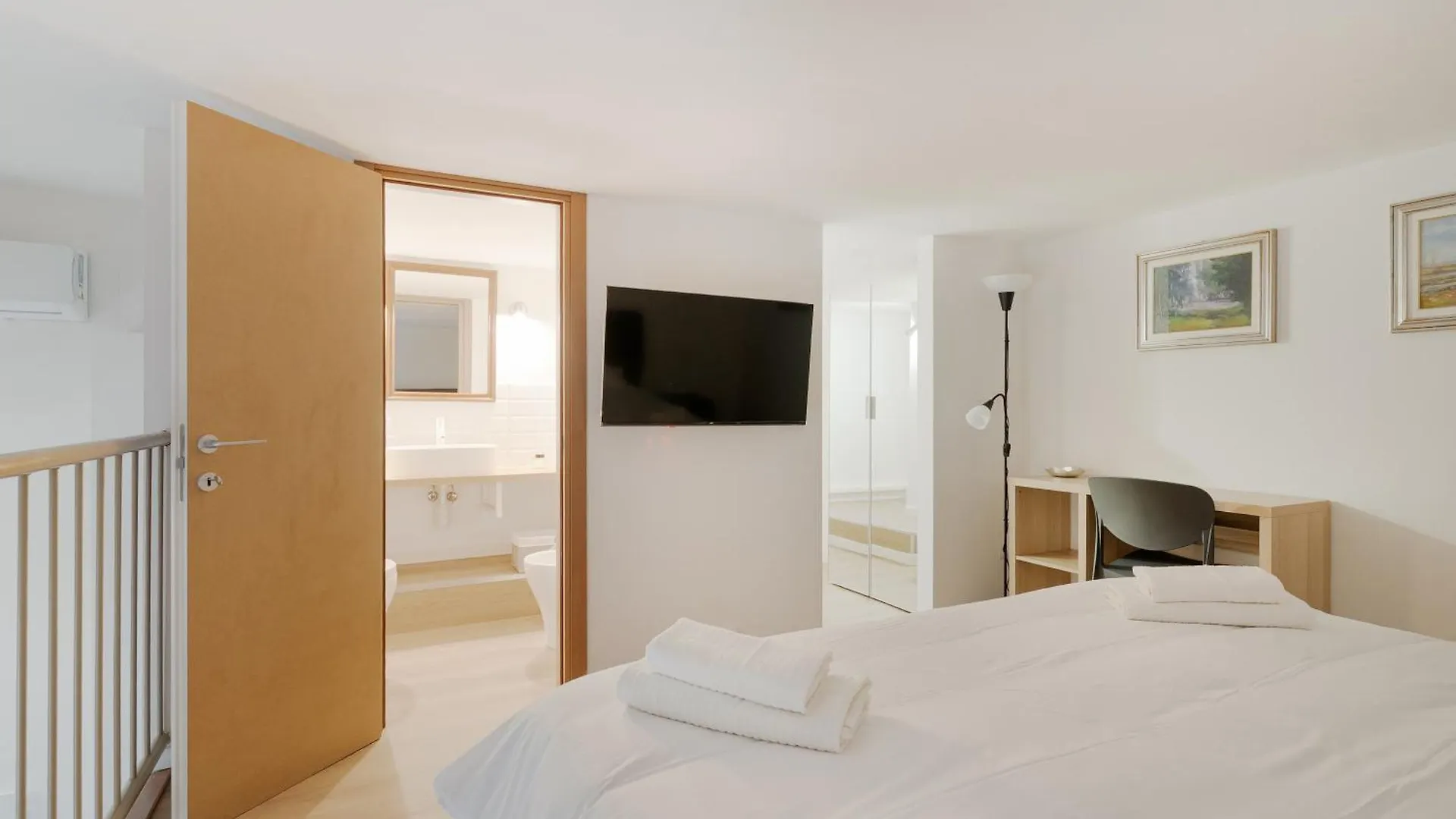 California - Solari - Loft Con Soppalco Daire Milano