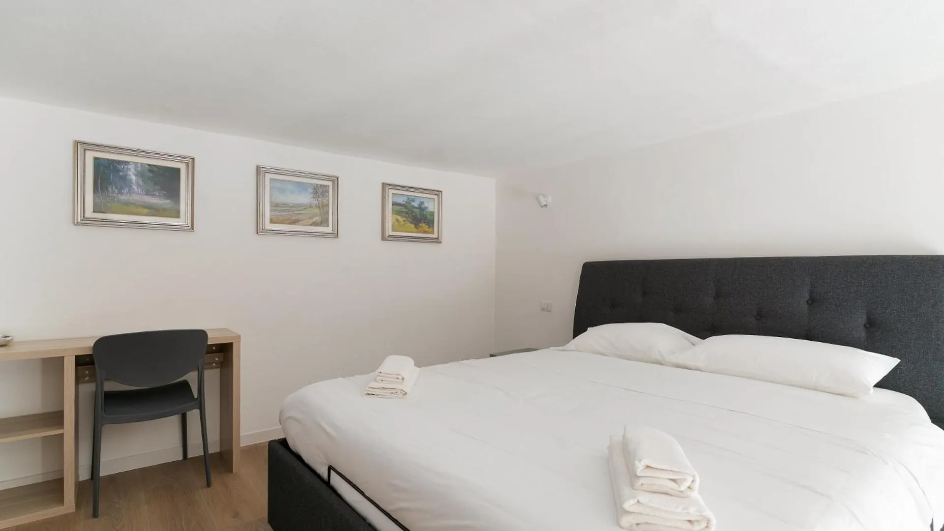 California - Solari - Loft Con Soppalco Daire Milano 0*,